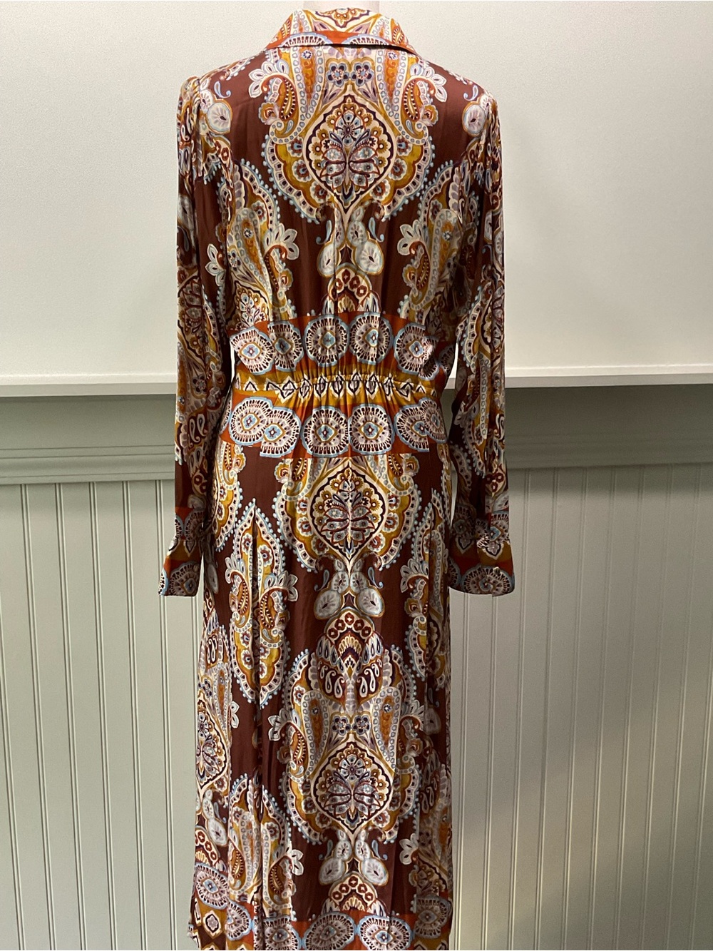 Socialite Satin Paisley Shirt Dress Large NWOT - Picture 4 of 5